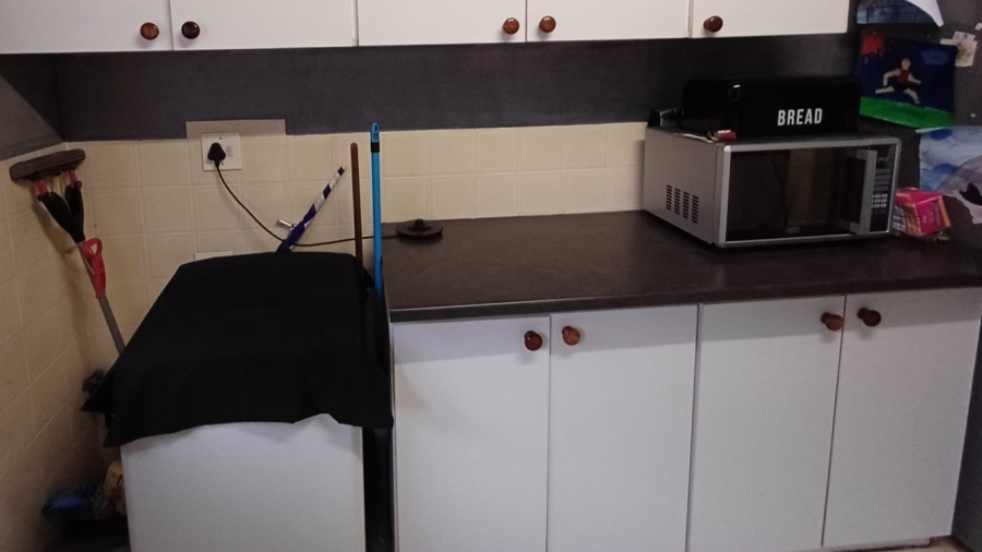 2 Bedroom Property for Sale in Vredenburg Western Cape